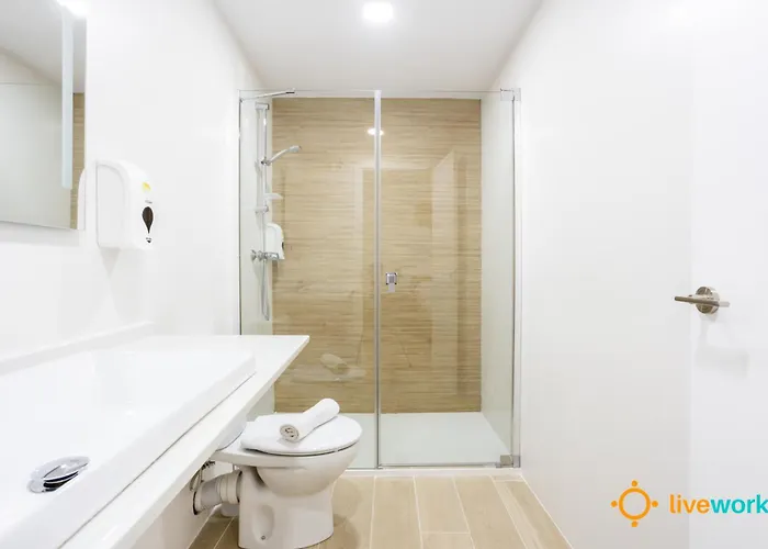 Travelers Dream By Livework Cádiz