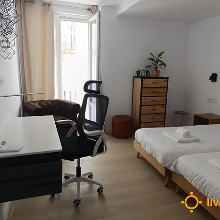 Travelers Dream By Livework * Cadix